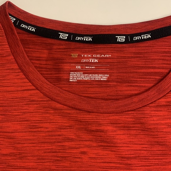 Mens red crew - Picture 2 of 2